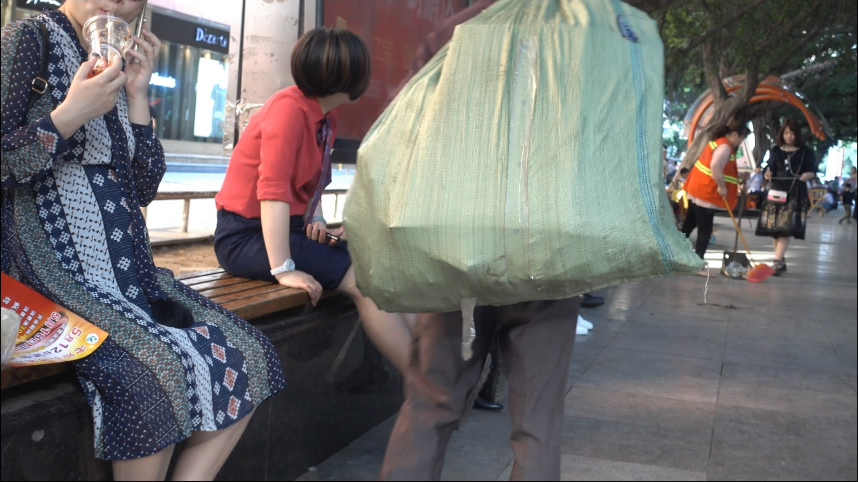 streetsnapnylon[00 01 06][20181208 095334 0]